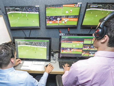 ФУТБОЛНИ ЎЗГАРТИРАЁТГАН  ВИДЕОТАКРОР